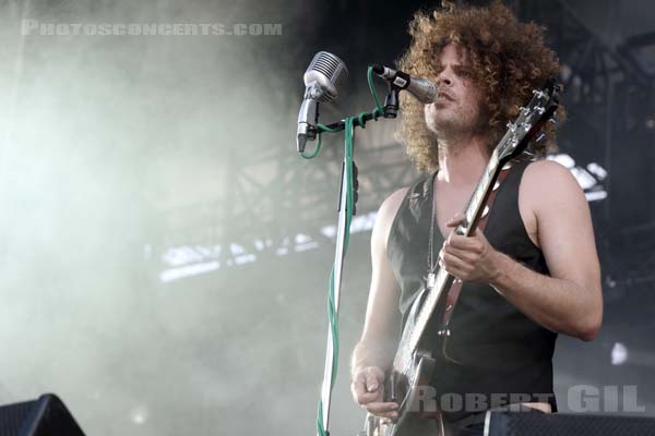 WOLFMOTHER - 2016-08-27 - SAINT CLOUD - Domaine National - Grande Scene - 